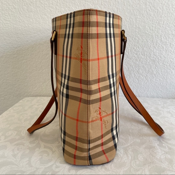 Burberry check tote - Picture 5 of 11